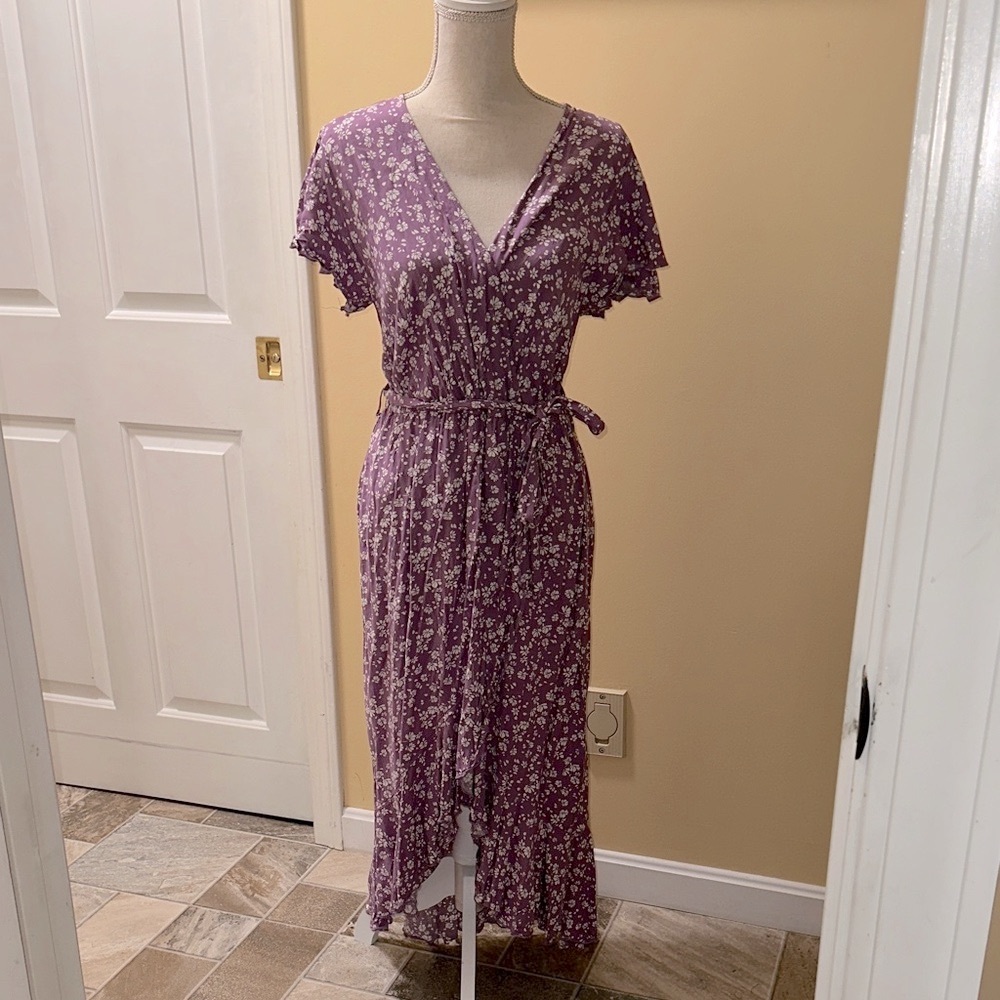 Elegant Purple Floral Midi Dress